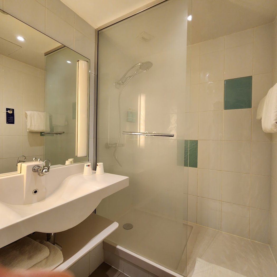 Novotel Paris Rueil-Malmaison 3